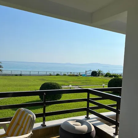 Argo House * חניוטי